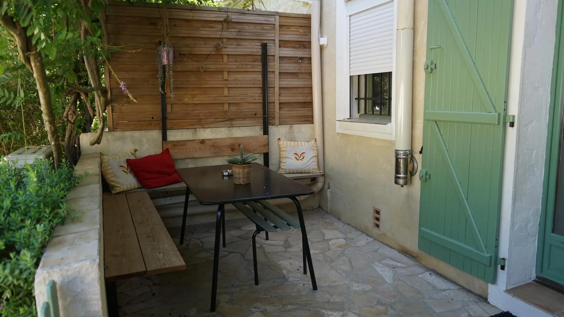 Appartement Les Cigales à Hyères 0*,
